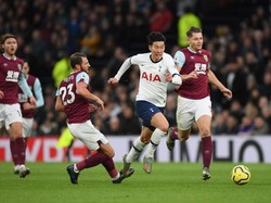 Solo Run dari Lini Pertahanan, Son Cetak Gol Ala Ronaldo