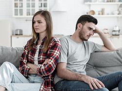 Ramalan Zodiak Cinta 6 September: Aries Redam Perselisihan, Scorpio Terbukalah