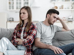 Ramalan Zodiak Cinta 4 Juni: Pisces Dia Arogan, Cancer Ubah Sikapnya