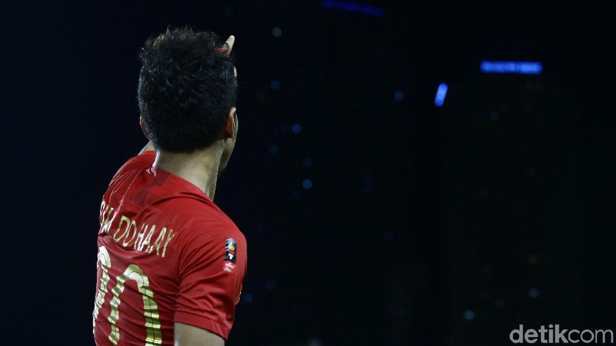Perayaan gol Osvaldo Haay yang sangat religius (Grandyos Zafna/detikSport)