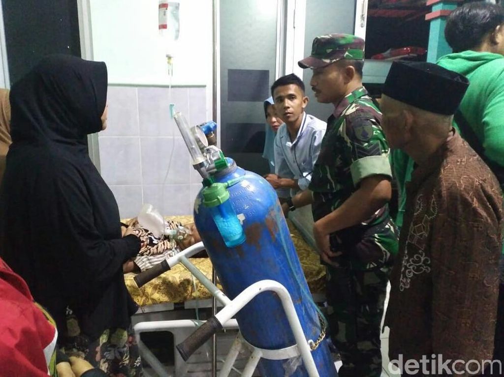 Motor Ditumpangi Pasutri dan Anak Masuk Jurang 100 Meter, Suami Tewas Motor Ditumpangi Pasutri dan Anak Masuk Jurang 100 Meter, Suami Tewas