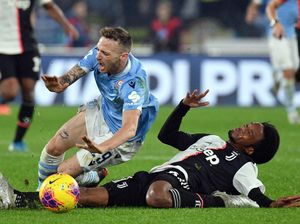 Soal Pelanggaran Cuadrado, Sarri: Harusnya Kartu Kuning