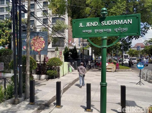Jalan Sudirman Yogya Bakal Bebas dari Kabel Gelantungan