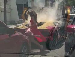 Polisi Selidiki Legalitas Lamborghini yang Viral Terbakar di Surabaya