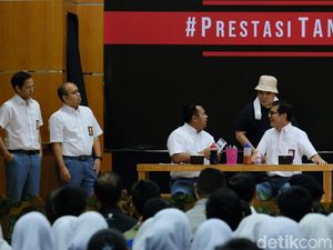 Aksi Drama Antikorupsi Para Menteri Bikin Tertawa Jokowi