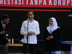 Melihat Lagi Akting Nadiem, Wishnutama, dan Erick di Depan Jokowi
