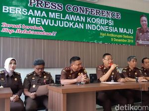 Warga Banten Diminta Lapor Jika Temukan Jaksa Nakal Main Perkara Warga Banten Diminta Lapor Jika Temukan Jaksa Nakal Main Perkara