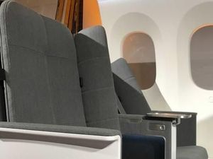 Foto: Kursi Pesawat Yang Enak buat Tidur