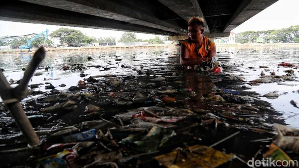 Aksi UPK Badan Air Hadapi Musim Hujan