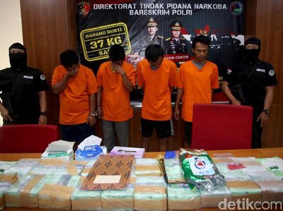 4 Pelaku Penyelundupan Sabu via Laut dari Malaysia Dibekuk Polisi