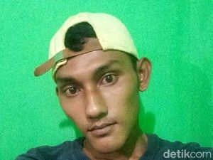 Keluarga Siti Harap Vije yang Bakar Rumah Pacar Segera Ditangkap Keluarga Siti Harap Vije yang Bakar Rumah Pacar Segera Ditangkap