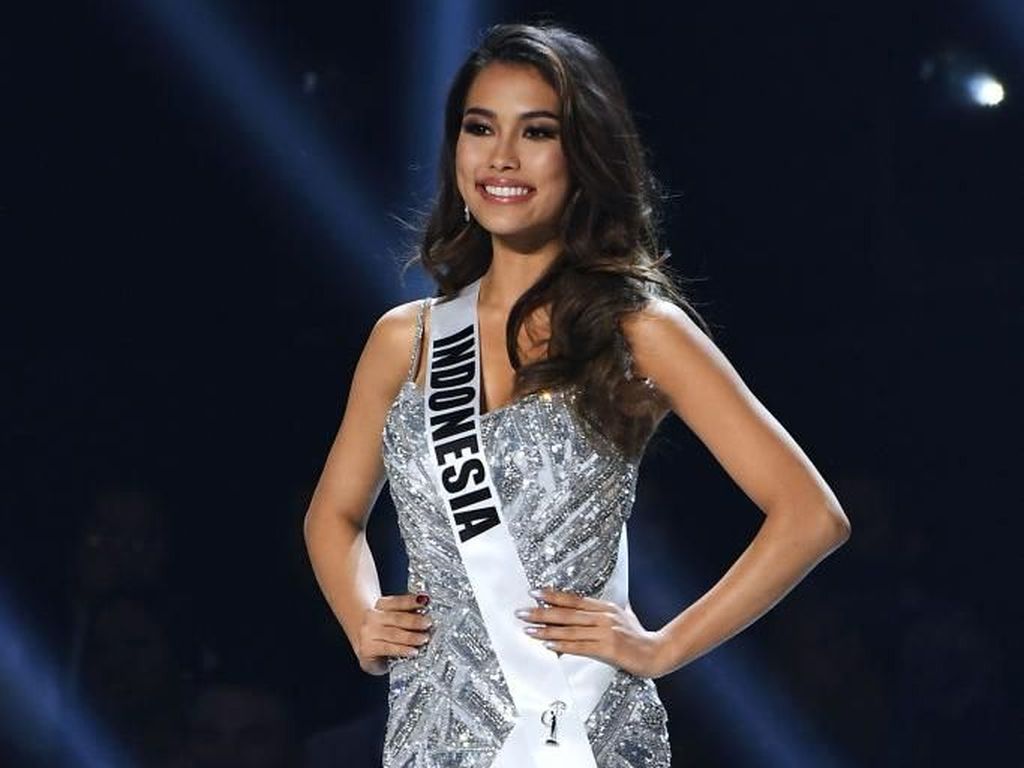 Ini yang Bikin Puteri Indonesia 2019 Tembus Top 10 Miss Universe Ini yang Bikin Puteri Indonesia 2019 Tembus Top 10 Miss Universe