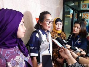 Puluhan Karyawan Garuda ke Kantor Erick Curhat soal Ari Askhara