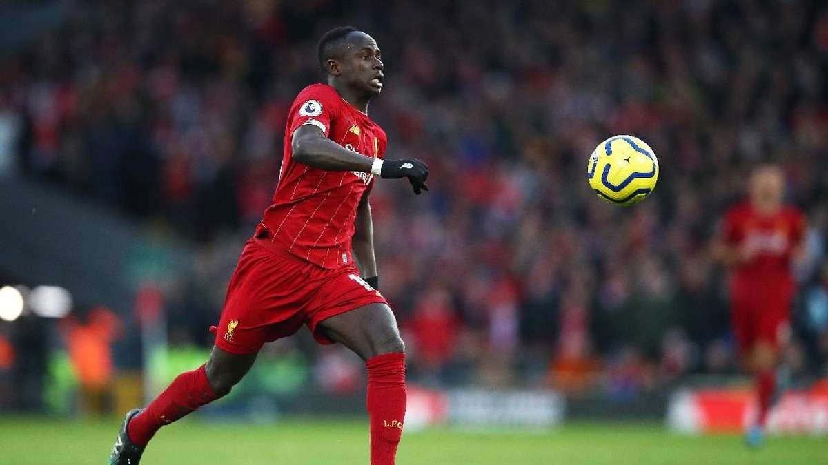 Sadio Mane dianggap bisa menyamai Cristiano Ronaldo (Clive Brunskill/Getty Images)