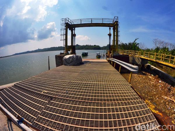 Pelabuhan Majingklak Bertahan di Tengah Pendangkalan