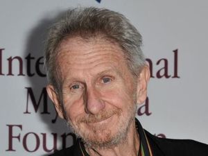 Kena Kanker Paru-paru, Aktor Star Trek Rene Auberjonois Meninggal Kena Kanker Paru-paru, Aktor Star Trek Rene Auberjonois Meninggal