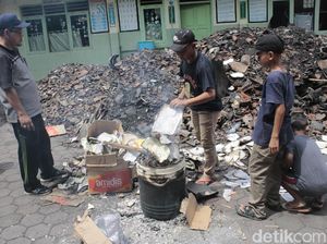 Rusak Saat Kebakaran, Ratusan Mushaf Al-Quran di Batujajar Dibakar