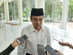 Positif Corona, Menag Fachrul Razi Isolasi Mandiri Positif Corona, Menag Fachrul Razi Isolasi Mandiri