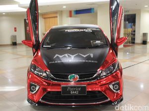Kembaran Sirion di Malaysia Pakai Pintu ala Lamborghini