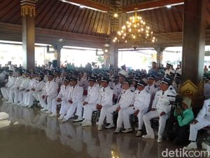 Hasil Pilkades 12 Desa Diprotes, Plt Bupati Mojokerto Tetap Lantik 251 Kades