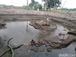 Dua Struktur Purbakala Ditemukan Terpendam di Petirtaan Suci Majapahit
