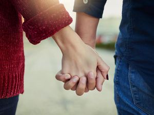 Pernikahan Disambangi Mantan Pakai Gaun Pengantin, Berakhir Plot Twist Pernikahan Disambangi Mantan Pakai Gaun Pengantin, Berakhir Plot Twist