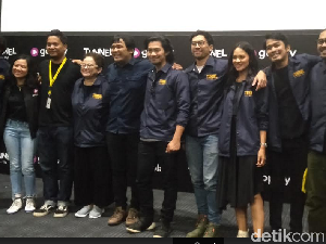 Melintasi Waktu Bersama Tunnel