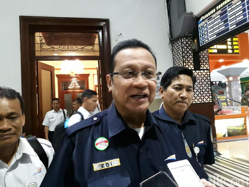 KAI Tambah Tempat Duduk Antisipasi Nataru, Segini Jumlahnya KAI Tambah Tempat Duduk Antisipasi Nataru, Segini Jumlahnya