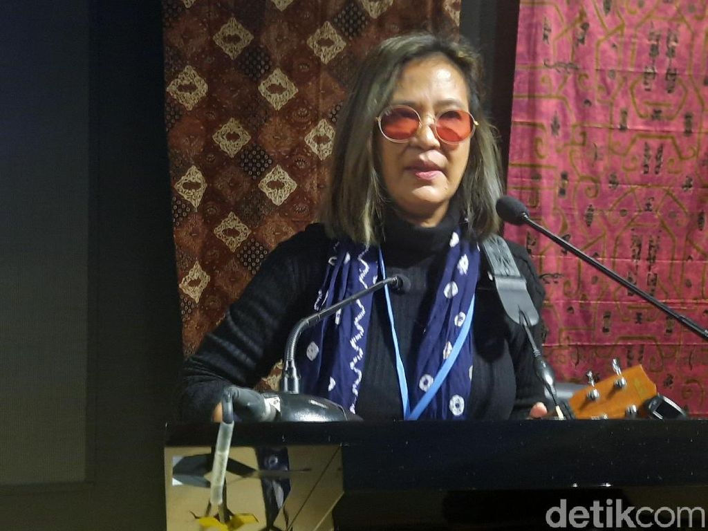 Jaga Kelestarian Alam, Oppie Andaresta Hidup Tanpa AC di Rumah Jaga Kelestarian Alam, Oppie Andaresta Hidup Tanpa AC di Rumah