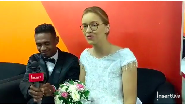 Pasangan Viral
