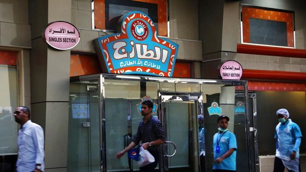 Aturan Pemisahan Jenis Kelamin di Restoran Arab Saudi Dihapus