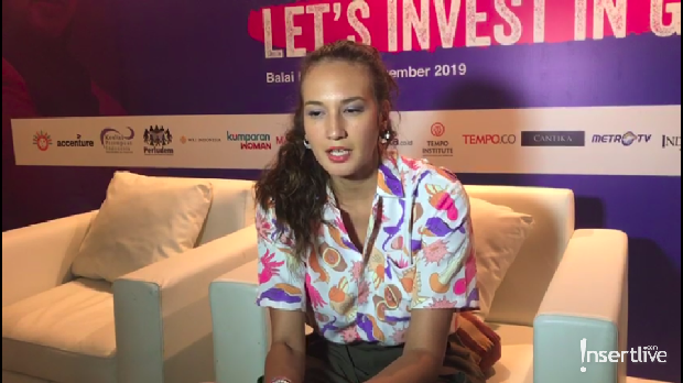 Nadine Chandrawinata 