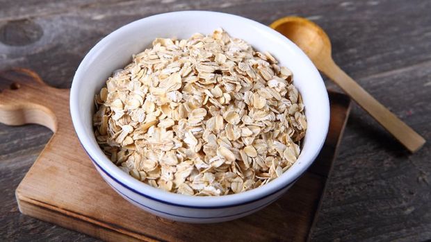 7 Ide Meracik Oatmeal Jadi Menu Sahur Yang Nikmat