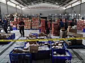 Ini Dia Gudang Obat dan Kosmetik Ilegal di Jakarta Utara