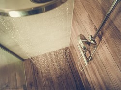 Stres Karena Polusi, Mandi Air Hangat Bisa Jadi Solusi