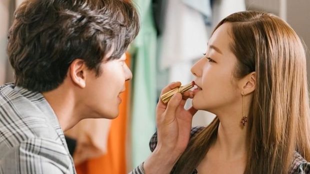 Park Min Young dalam Her Private Life