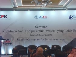 Buka Seminar Antikorupsi demi Investasi, Agus Rahardjo Ungkit Revisi UU KPK