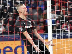 Kesal Betul! Haaland Minta Botol Minum Cuma untuk Dibanting