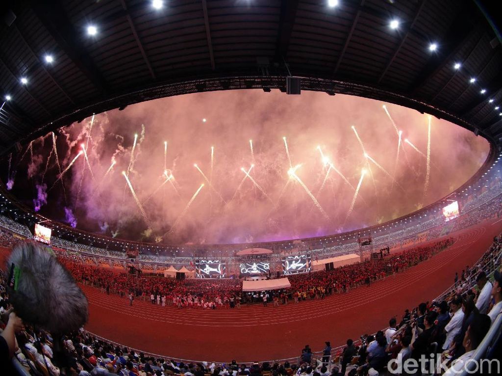 Pesta Kembang Api Tutup SEA Games 2019