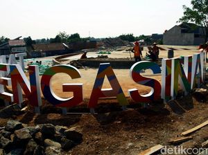 Pembangunan Taman Bermain di Pengasinan