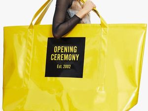 Opening Ceremony Jual Tas Superbesar, Lebarnya Sampai 1 Meter!