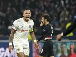 Lyon Kesal Memphis Depay Dikaitkan dengan Barcelona