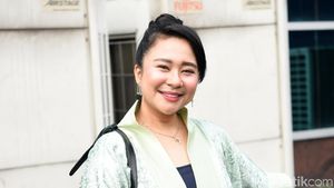 Chikita Meidy, Artis Cilik yang Kini Jadi Ibu