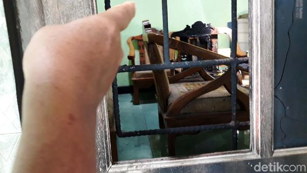 Teror Bom Molotov Risaukan Warga Gamping Sleman