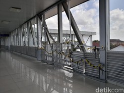 Kaca Pecah Diterjang Angin Ribut, Skybridge Solo Sudah Bisa Dilewati