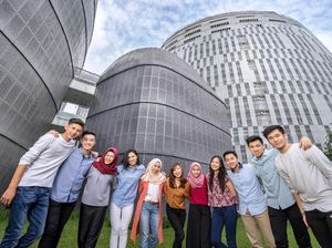 UMN Jadi Kampus Swasta Paling Hijau Se-Indonesia UMN Jadi Kampus Swasta Paling Hijau Se-Indonesia