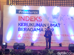 Menag Bicara Kerikil Kerukunan Warga, Contohkan Isu Larangan Atribut Natal