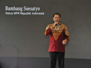 Ketua MPR: Stabilitas Politik Kunci Tidak Terjerumus ke Jurang Resesi