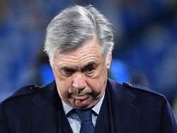 Napoli Resmi Pecat Carlo Ancelotti