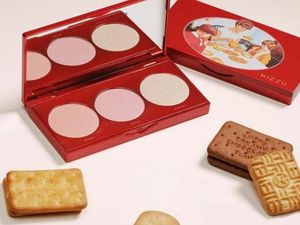 Cute! 5 Kosmetik Ini Terinspirasi Merek Wafer hingga Penyedap Rasa Ternama